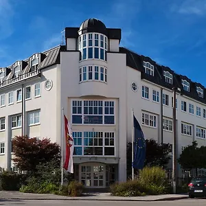 https://summer-hostel-salzburg.salzburghotels.net